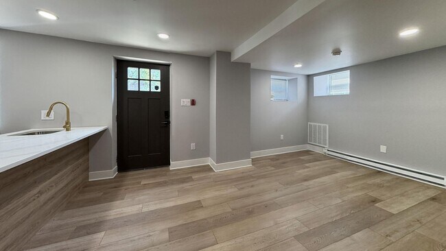 Building Photo - 1801 N 59th St