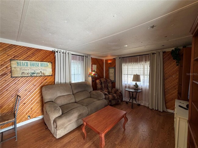 Building Photo - 3311 Eileen Dr