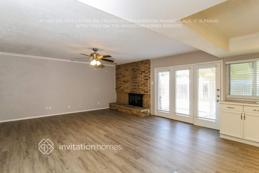 Building Photo - 5113 Hardaway Cir