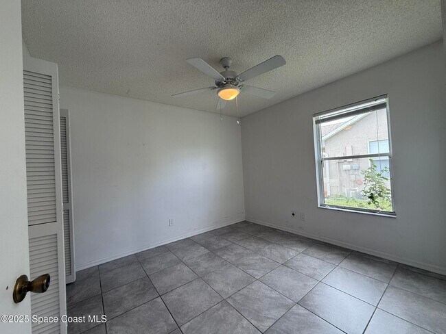 Building Photo - 3506 Egret Dr