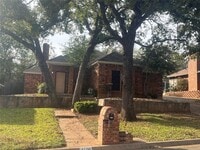 Building Photo - 4106 Sunday Hill Dr