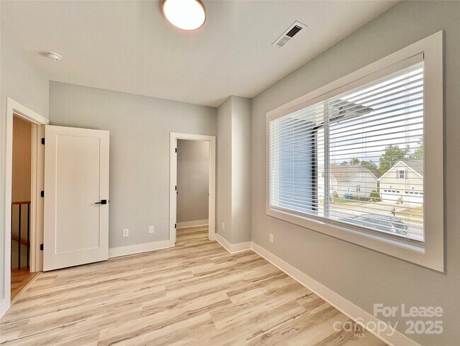 Building Photo - 13038 John Bostar Ln