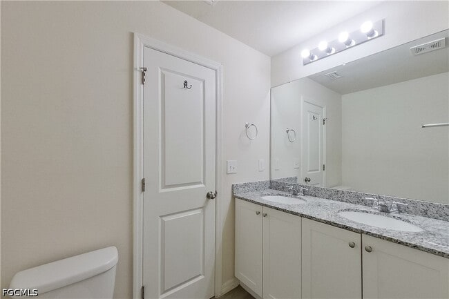 Building Photo - 9120 Aegean Cir