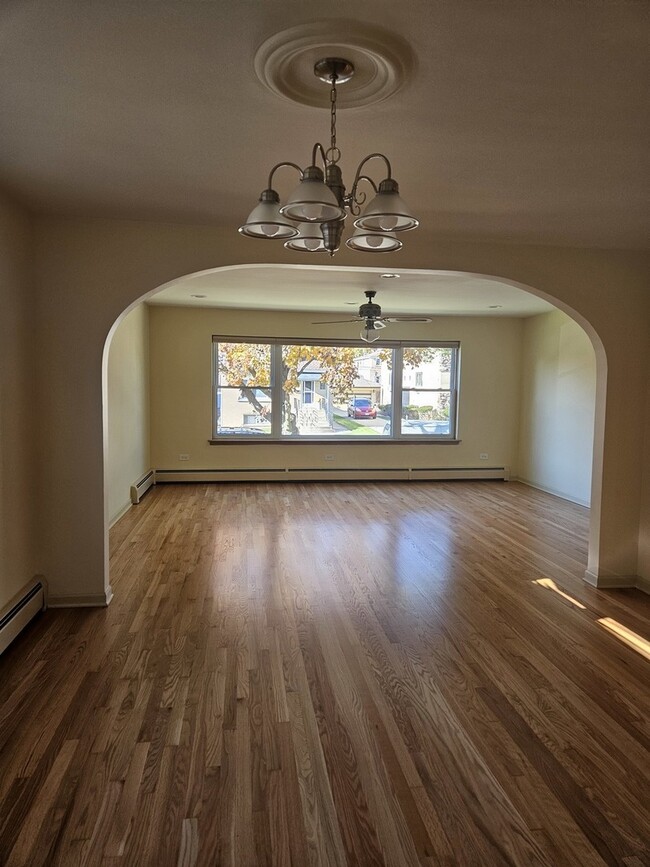 Building Photo - 2617 N 74th Ct