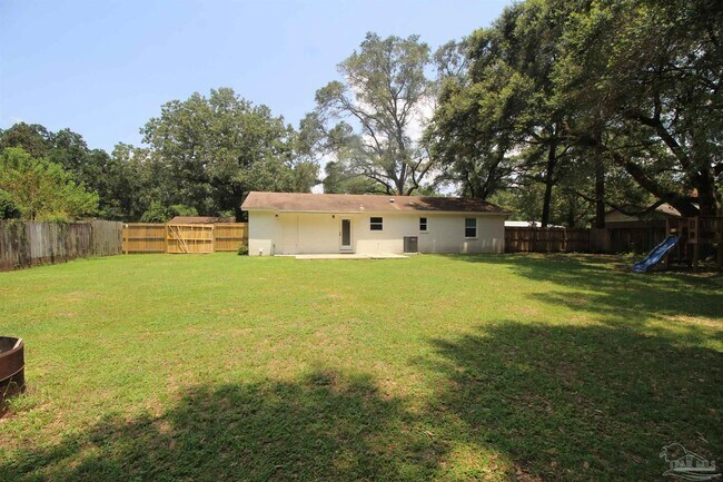 Building Photo - 4281 W Avenida De Golf