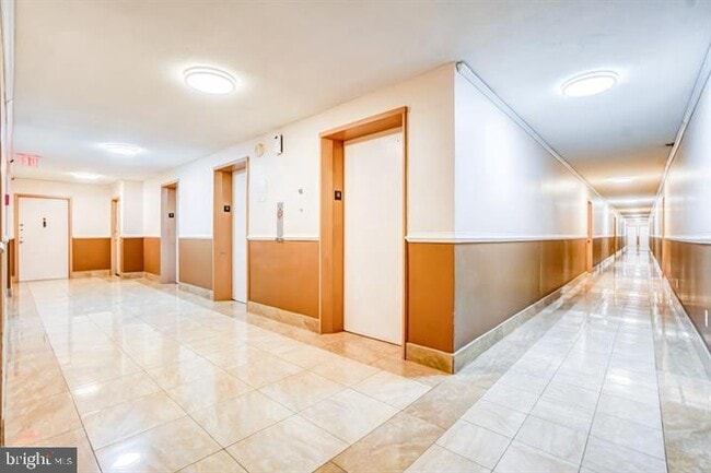 Building Photo - 1836 Metzerott Rd