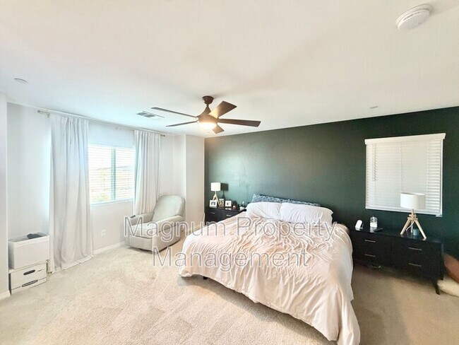 Building Photo - 34257 Swordfern Pl