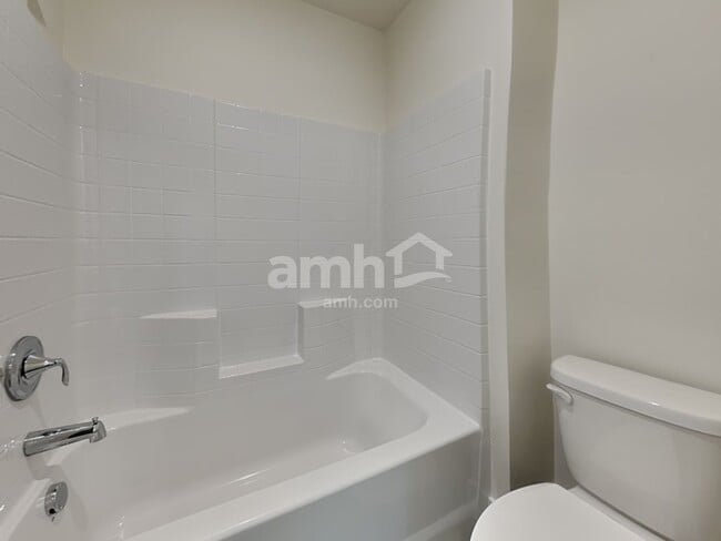 Building Photo - 11482 W Mesquite St