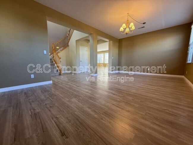 Building Photo - 1180 Pueblo Ct