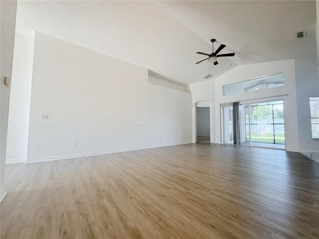 Building Photo - 2727 Corybrooke Ln