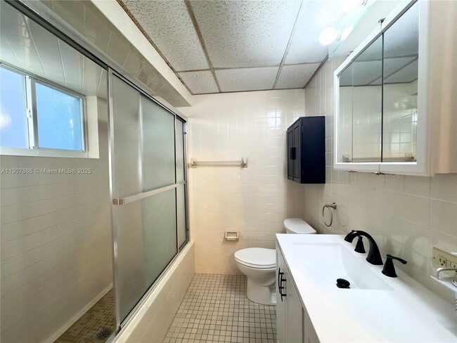 Building Photo - 154 Cocoa Dr