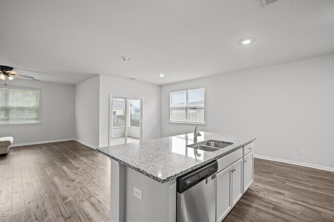 Building Photo - 72 Knotty Ct