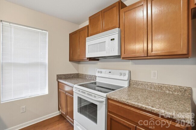 Building Photo - 7530 Fowler Springs Lane