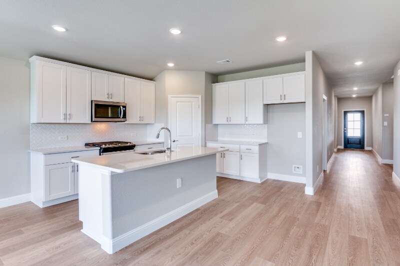 Building Photo - 611 Jack St