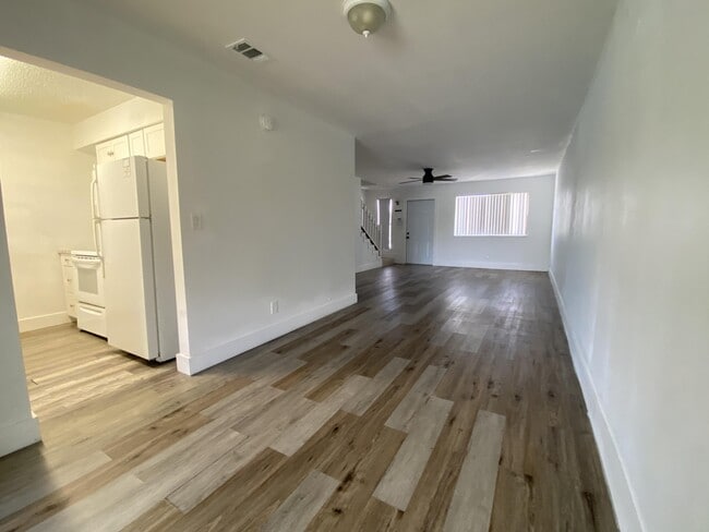 Building Photo - 4104 Inlet Cir