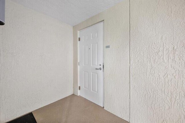 Building Photo - 7270 SW 88th St