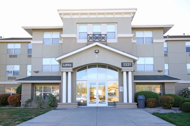 Building Photo - 2221 Rio Rancho Blvd SE