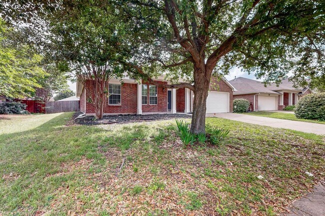 Building Photo - 123 Hackberry Trail