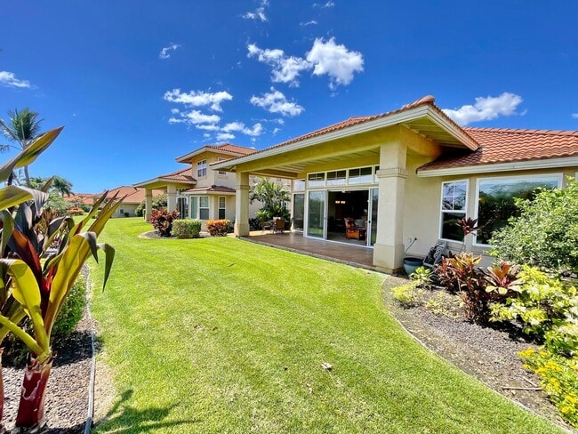 Building Photo - Luxury Island Living in Hokulani Golf Vill...