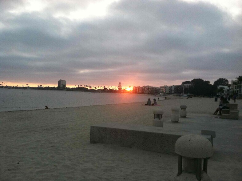 Building Photo - 1412 Graham St