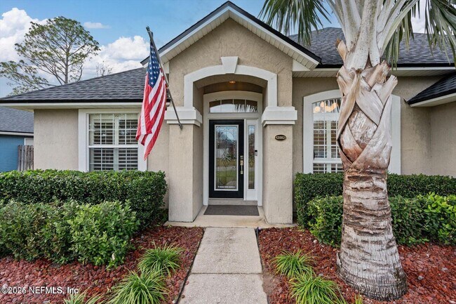 Building Photo - 12082 Brandon Lake Dr