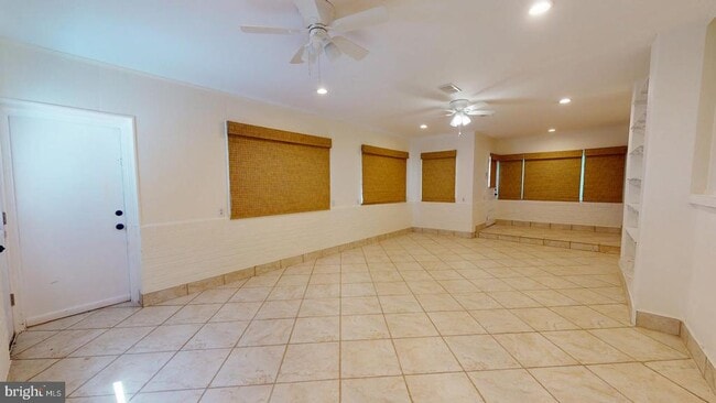 Building Photo - 6415 Potomac Ave