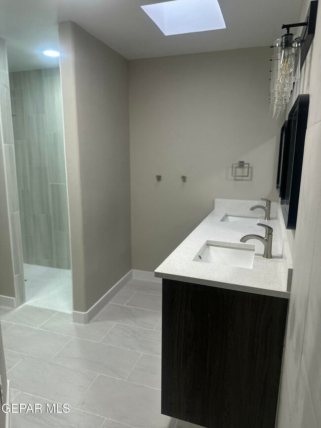 Building Photo - 2433 Alan Duncan Ln