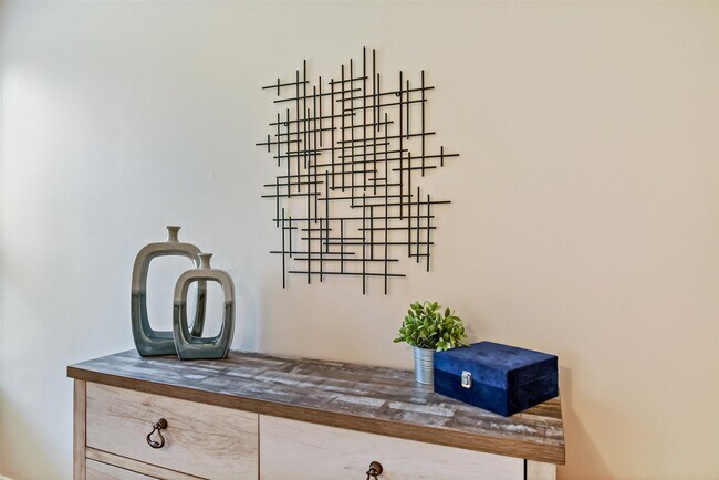 Building Photo - 8019 Spring Bluebonnet Dr