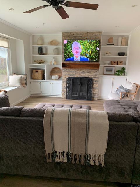 Building Photo - 813 Reef Dr