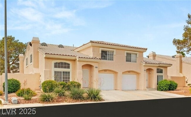 Building Photo - 8409 Sewards Bluff Ave