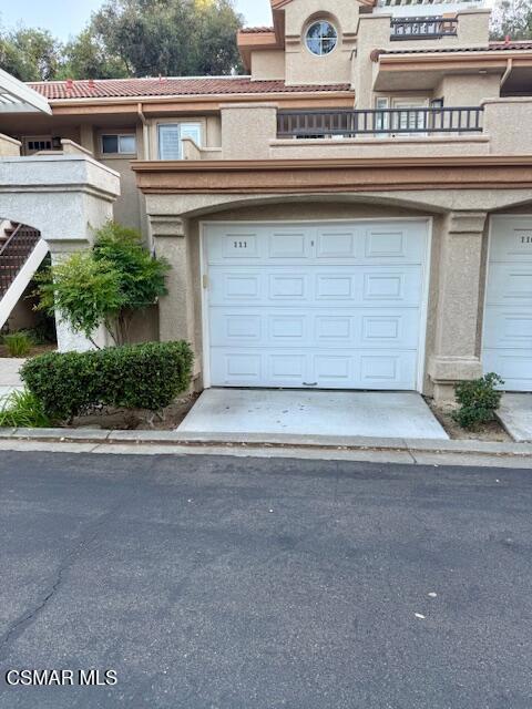 Building Photo - 23930 Arroyo Park Dr