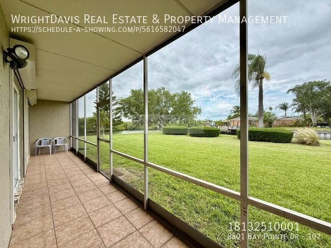Building Photo - 8801 Bay Pointe Dr