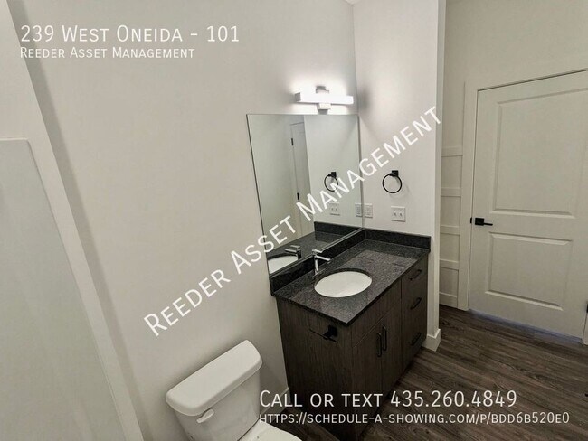 Building Photo - 239 West Oneida-101