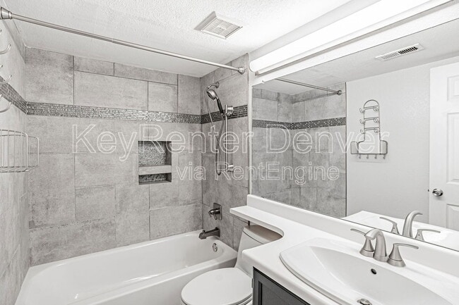 Building Photo - 12505 E Tennessee Cir