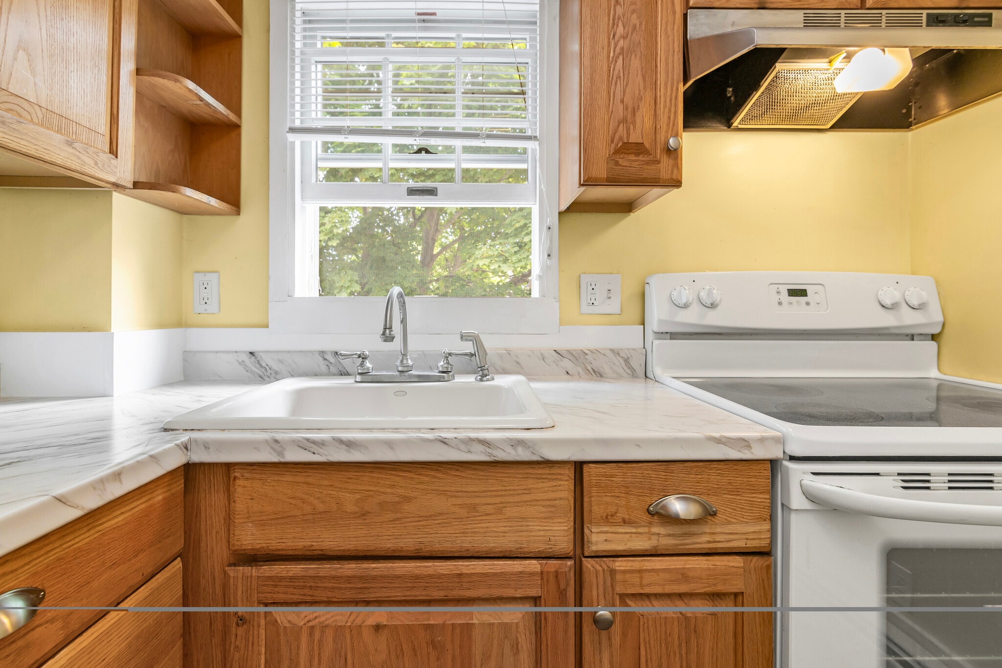 Kitchen - 4 Pleasant St