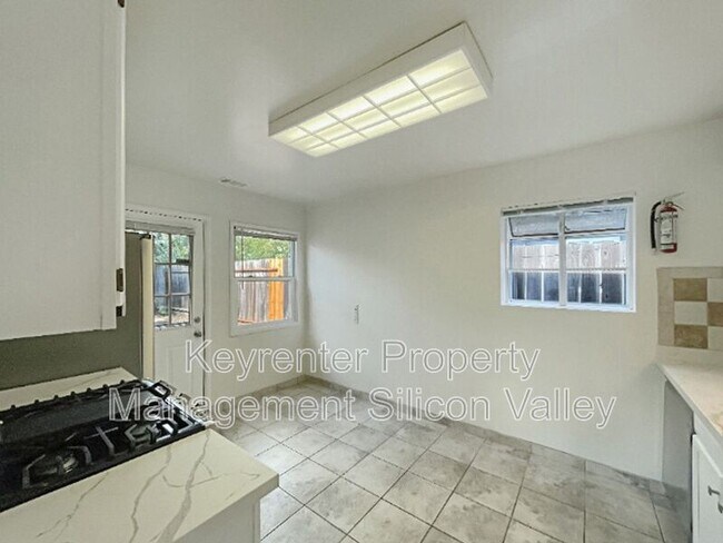 Building Photo - 1814-1816 Woodside Road