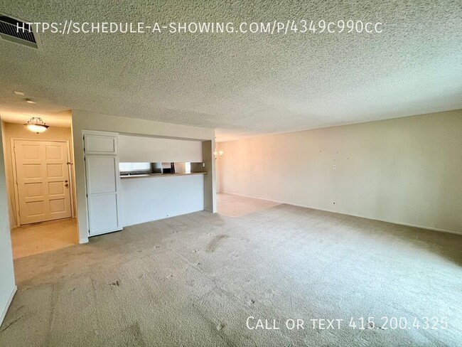 Building Photo - Beautiful 2 Bedroom 1 Bathroom Close to Fr...