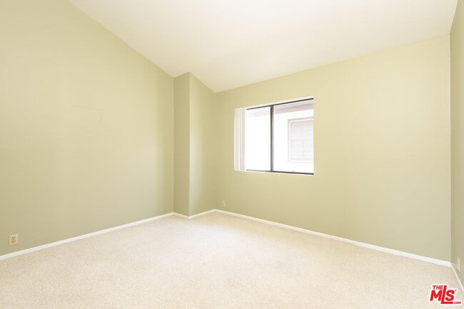 Building Photo - 2624 30th St