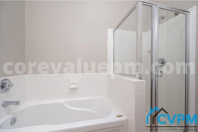 Building Photo - 2336 Turnbridge Ct