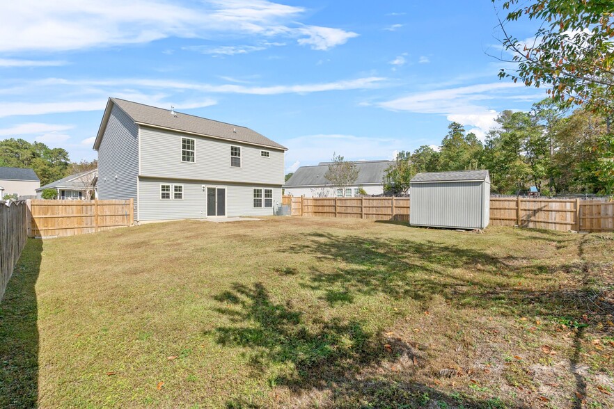 Building Photo - 206 Flinchum Pl