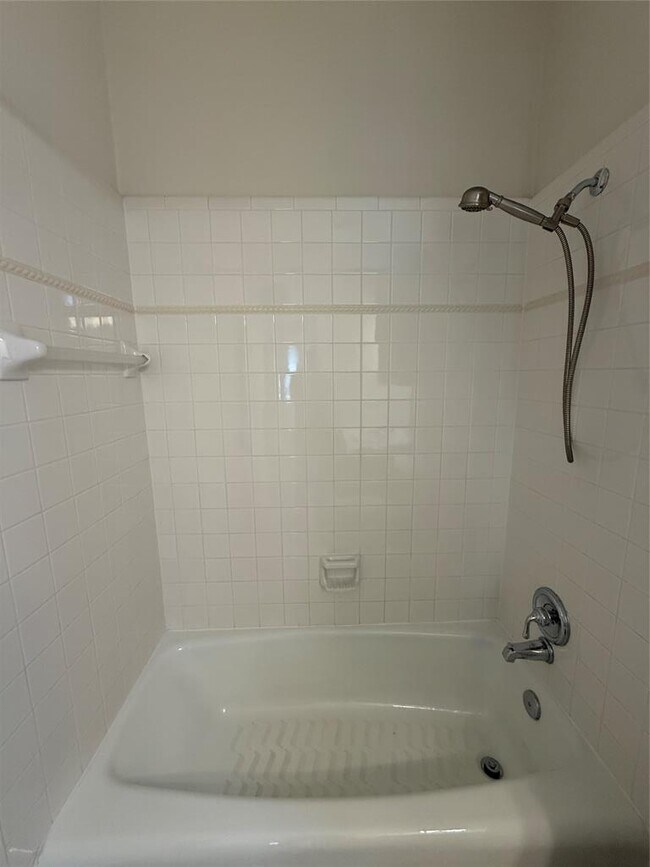 Building Photo - 5615 Shoal Creek Blvd