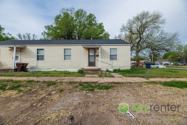 Building Photo - 4301 E Whitney Ln