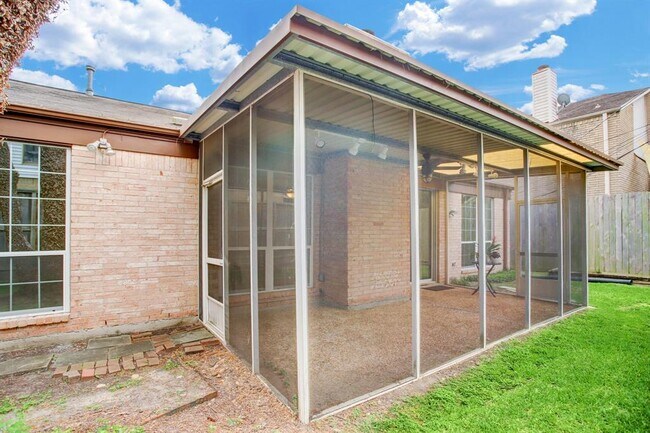 Building Photo - 1108 Nantucket Dr