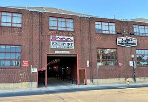 Building Photo - 11 W 2nd St