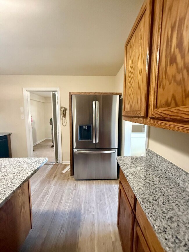 Building Photo - 2BR • 1BA + Two Flex Spaces – Updated Home in Gibsonville!