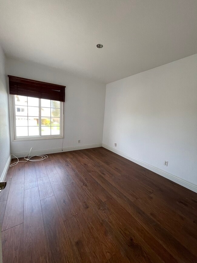 Building Photo - 1245 Tierra Luna