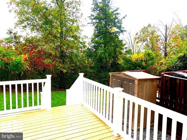 Building Photo - 7329 Granite Woods Ct