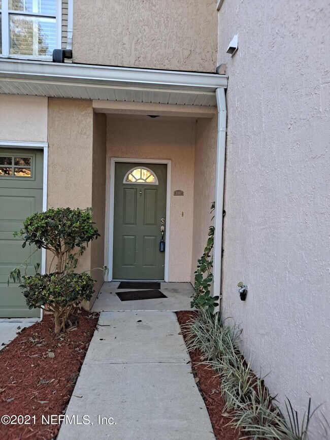 Building Photo - 3750 Silver Bluff Blvd