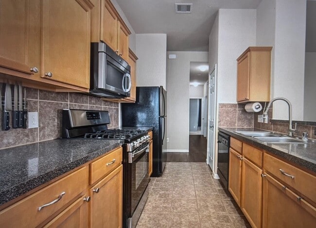 Building Photo - 20239 Goss Hollow Ln