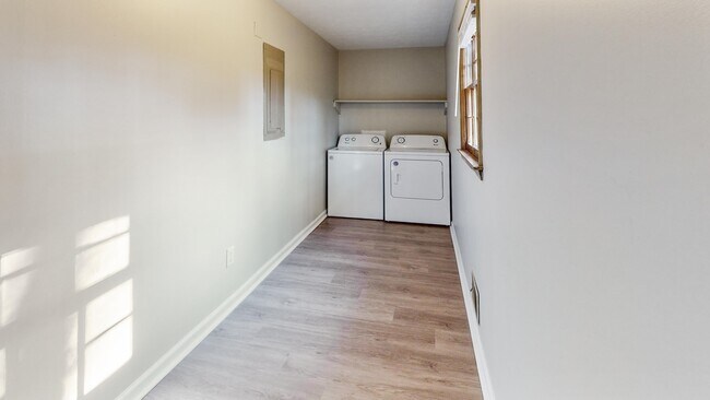 Building Photo - 6342 Forester Way